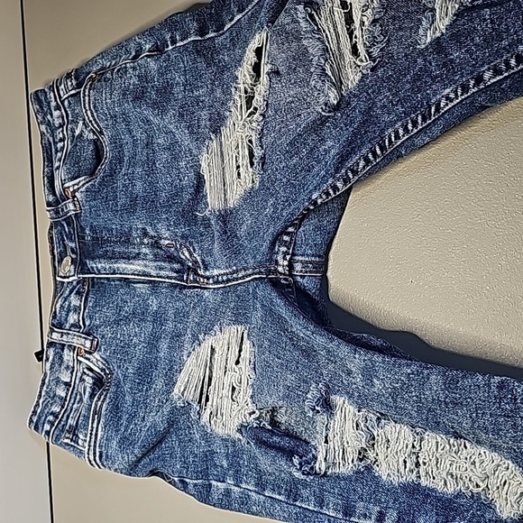 Bluenotes size 2 high rise stretch mom jean - Picture 5 of 7